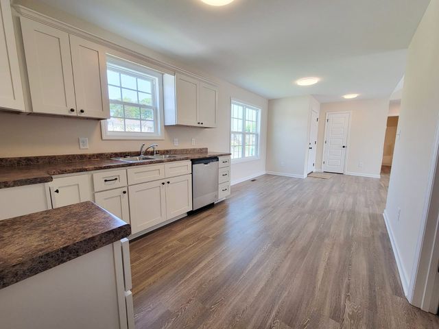 62 Modena Pl, Decherd, TN 37324