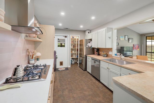 8701 Millway DR, Austin, TX 78757