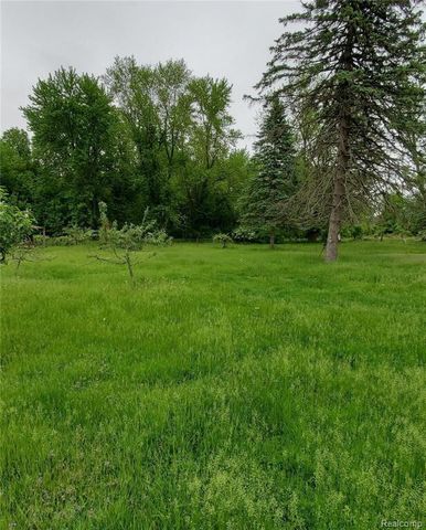 34620 California Street, Romulus, MI 48174