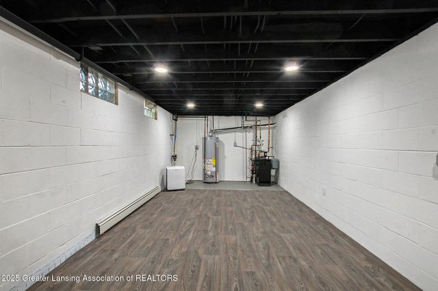 4350 Oakwood Drive, Okemos, MI 48864