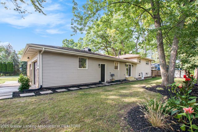 4350 Oakwood Drive, Okemos, MI 48864