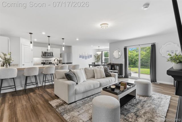 2340 Scenic Hollow Drive, Grand Blanc Charter Township, MI 48439