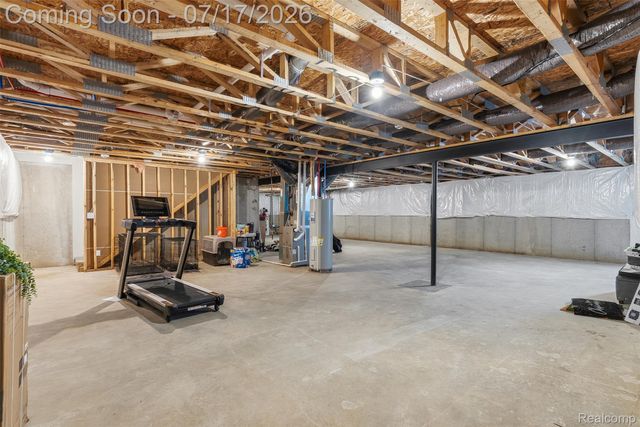 2340 Scenic Hollow Drive, Grand Blanc Charter Township, MI 48439