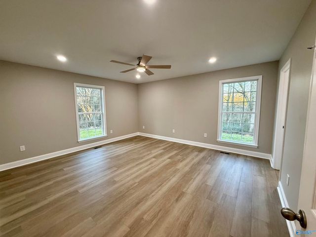 720 County Road 1447, Vinemont, AL 35179