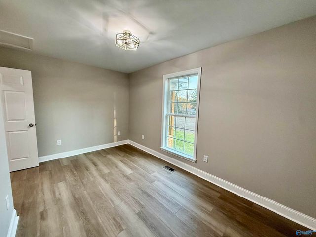 720 County Road 1447, Vinemont, AL 35179