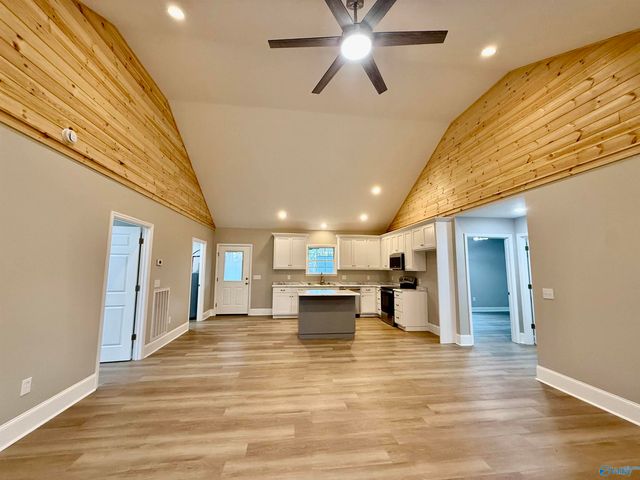 720 County Road 1447, Vinemont, AL 35179