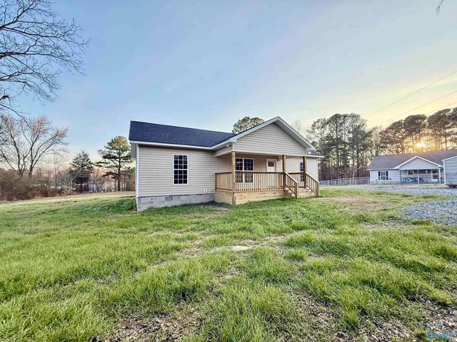 720 County Road 1447, Vinemont, AL 35179