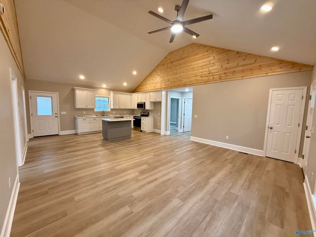 720 County Road 1447, Vinemont, AL 35179