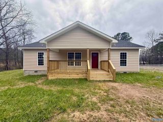 720 County Road 1447, Vinemont, AL 35179