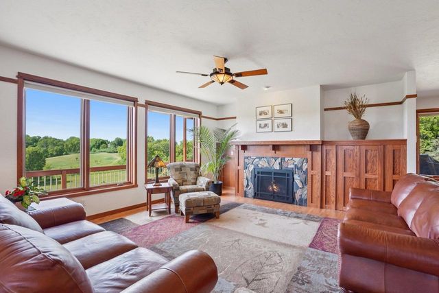 N7977 Dahlk Road, New Glarus, WI 53574