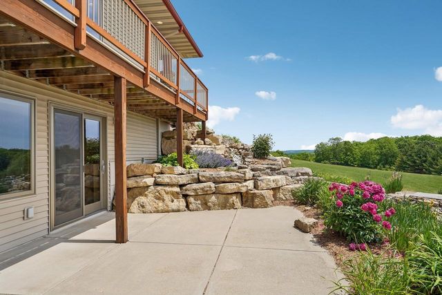 N7977 Dahlk Road, New Glarus, WI 53574