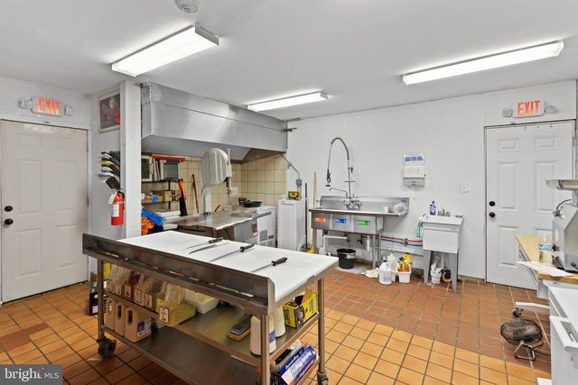 527 KLOCKNER RD, Trenton, NJ 08619