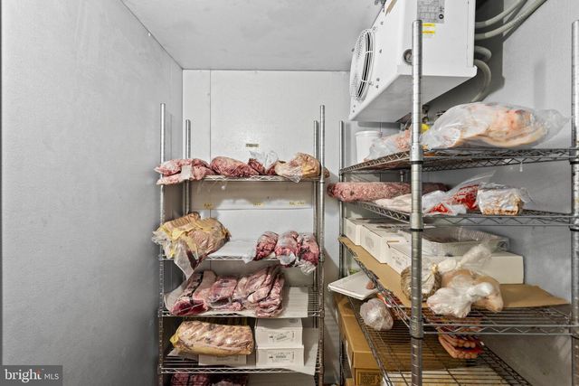 527 KLOCKNER RD, Trenton, NJ 08619