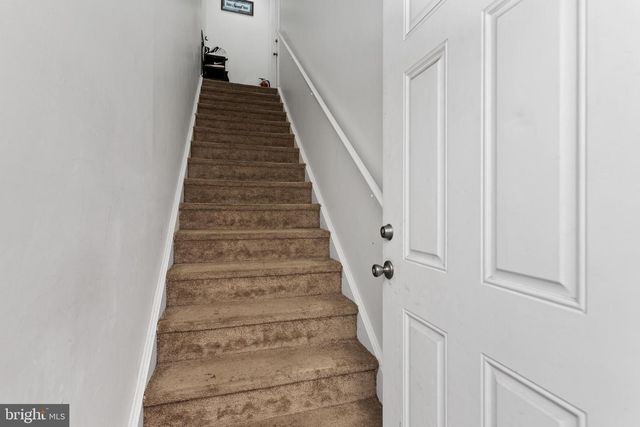 527 KLOCKNER RD, Trenton, NJ 08619