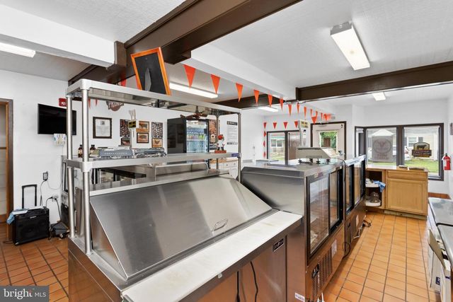 527 KLOCKNER RD, Trenton, NJ 08619