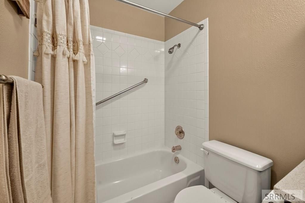 Image 21 of property listing at 1319 Travois Circle, Blackfoot, ID 83221