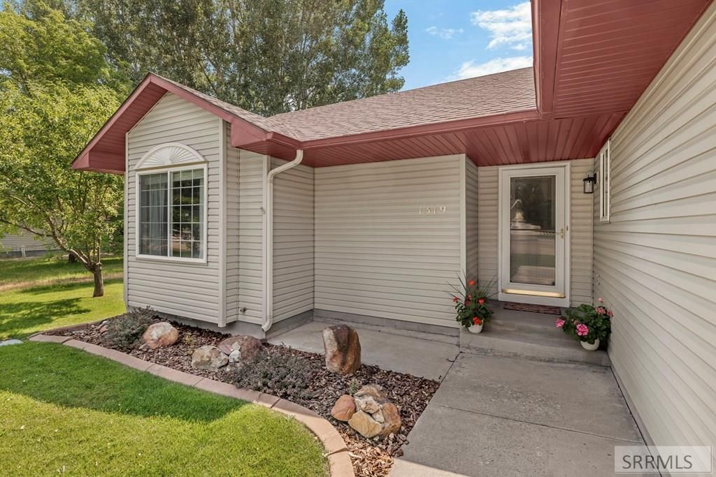 Image 42 of property listing at 1319 Travois Circle, Blackfoot, ID 83221