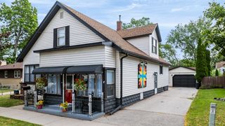 615 Pine Street, Essexville, MI 48732