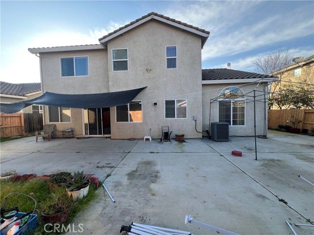 924 Dosangh Court, Livingston, CA 95334
