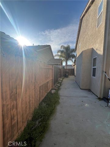 924 Dosangh Court, Livingston, CA 95334