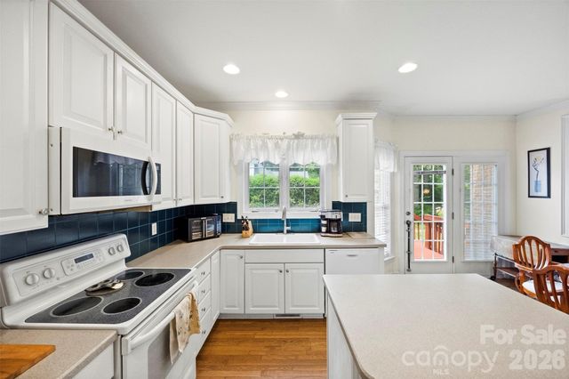 1845 Mountain Trail Drive, Charlotte, NC 28214