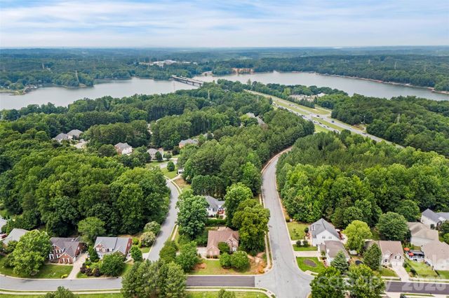 1845 Mountain Trail Drive, Charlotte, NC 28214
