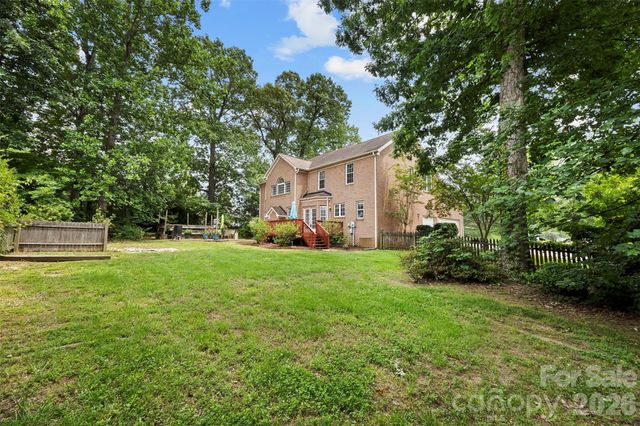 1845 Mountain Trail Drive, Charlotte, NC 28214