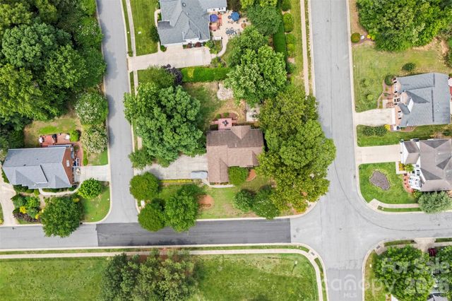 1845 Mountain Trail Drive, Charlotte, NC 28214