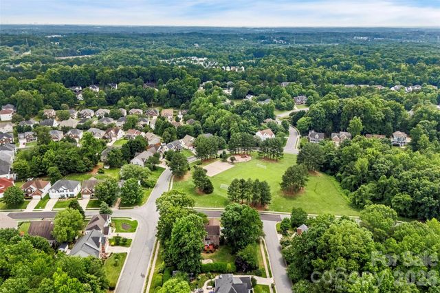 1845 Mountain Trail Drive, Charlotte, NC 28214