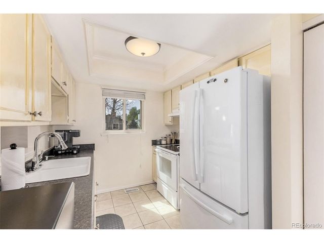 6328 W 69th Ave, Arvada, CO 80003