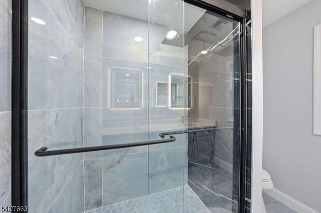 949 Edwin St, North Brunswick Twp., NJ 08902