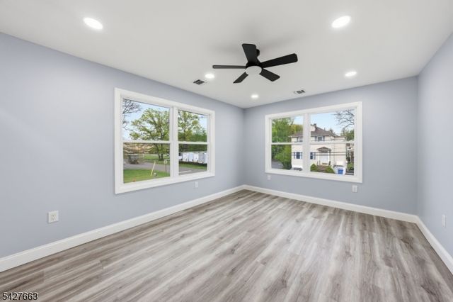 949 Edwin St, North Brunswick Twp., NJ 08902