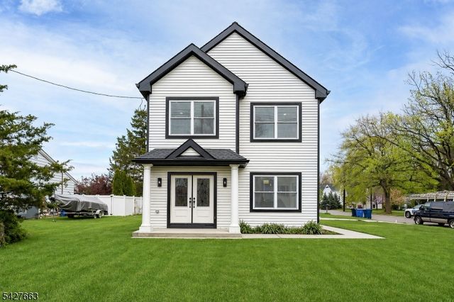 949 Edwin St, North Brunswick Twp., NJ 08902