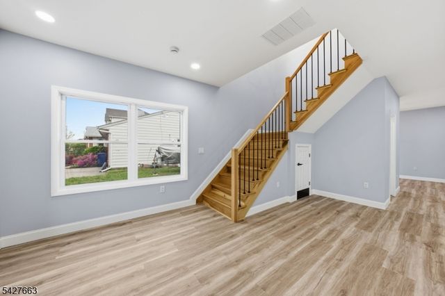 949 Edwin St, North Brunswick Twp., NJ 08902