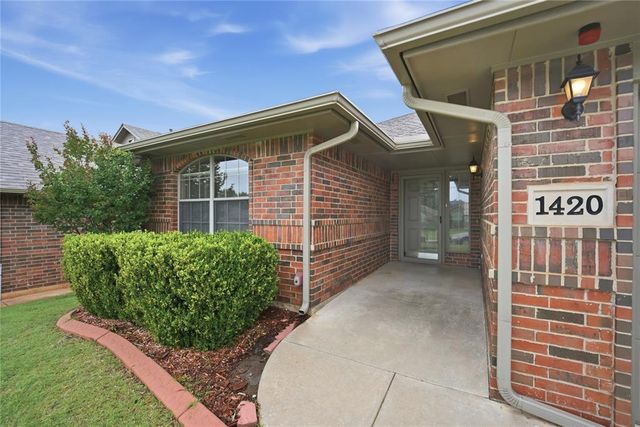 1420 Parke Avenue, Midwest City, OK 73130