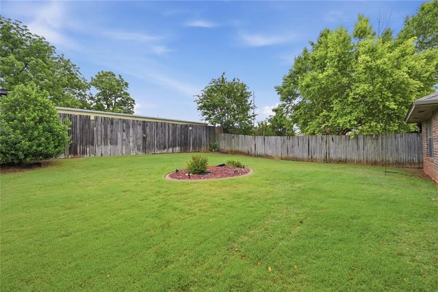 1420 Parke Avenue, Midwest City, OK 73130