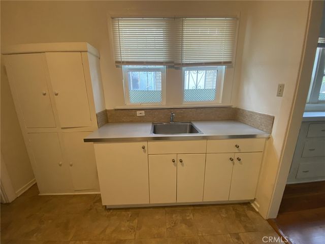 1817 Roosevelt Avenue, Los Angeles, CA 90006