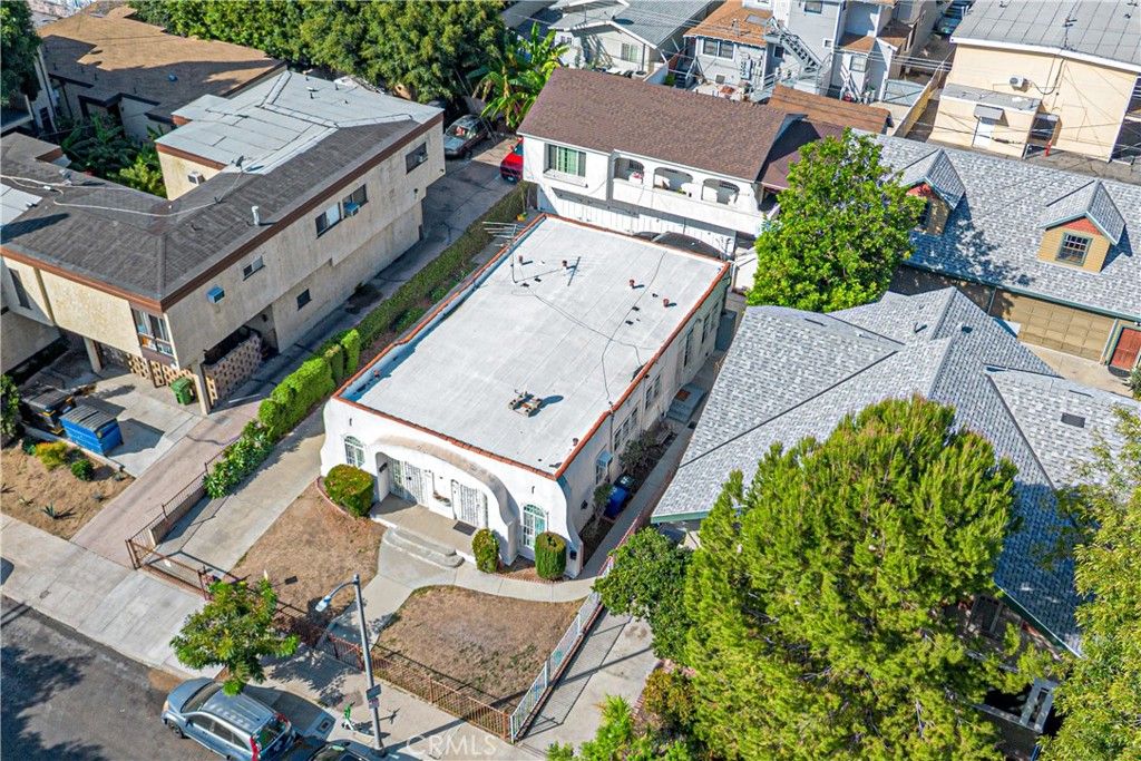 1817 Roosevelt Avenue, Los Angeles, CA 90006