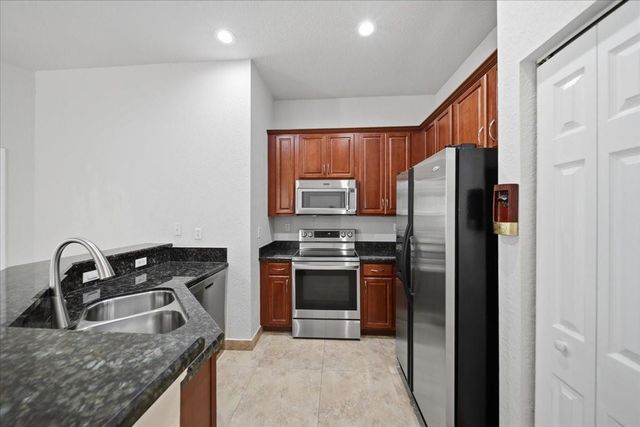 4851 Bonsai Circle 215, Palm Beach Gardens, FL 33418