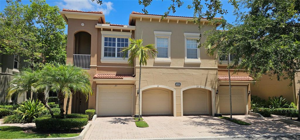 4851 Bonsai Circle 215, Palm Beach Gardens, FL 33418