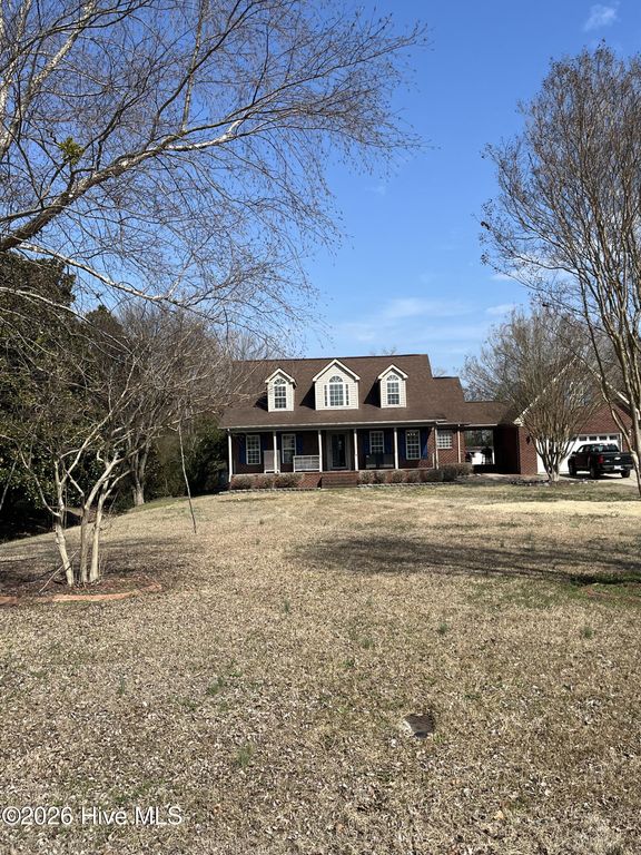 221 Millbrook Village Drive, Goldsboro, NC 27530