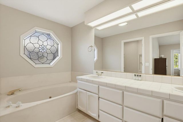 20689 Chaparral Cir, Penn Valley, CA 95946