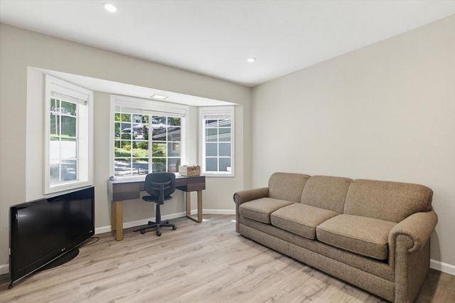 20689 Chaparral Cir, Penn Valley, CA 95946