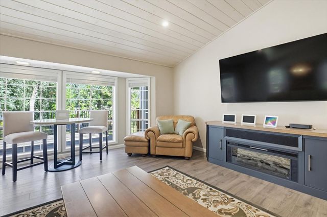 20689 Chaparral Cir, Penn Valley, CA 95946