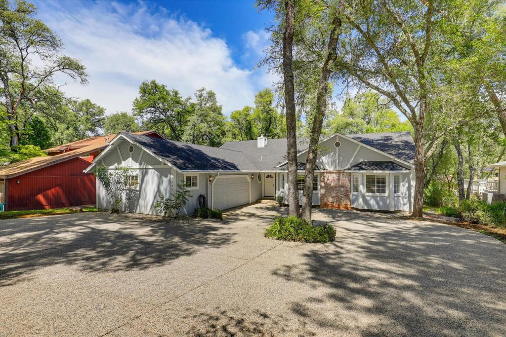 20689 Chaparral Cir, Penn Valley, CA 95946