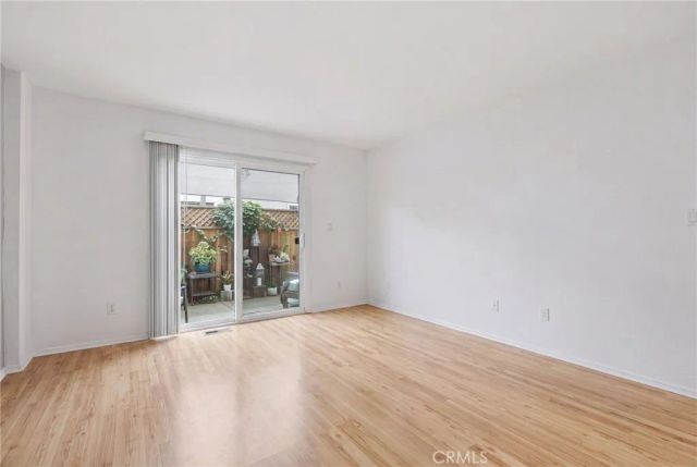 206 Portland Avenue, Huntington Beach, CA 92648