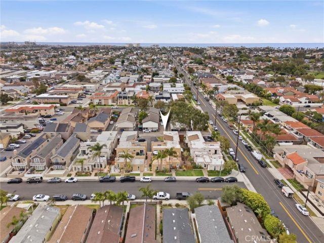 206 Portland Avenue, Huntington Beach, CA 92648