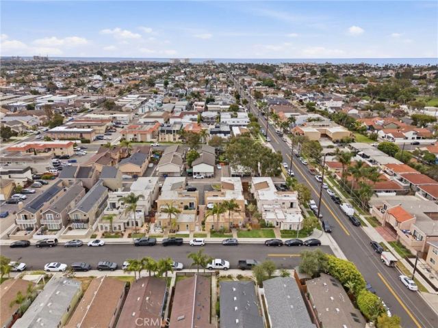 206 Portland Avenue, Huntington Beach, CA 92648
