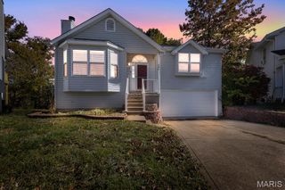 105 Glenbarr, Valley Park, MO 63088