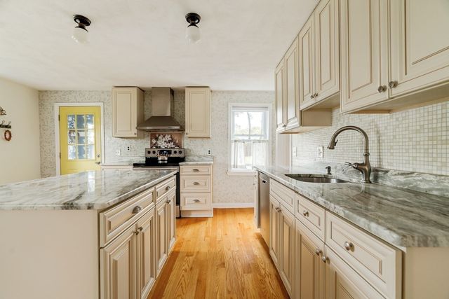 12 Butler St, Medford, MA 02155